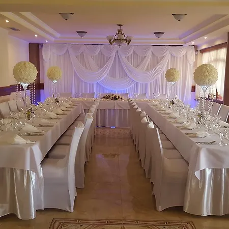 Alfa Hotel 3*