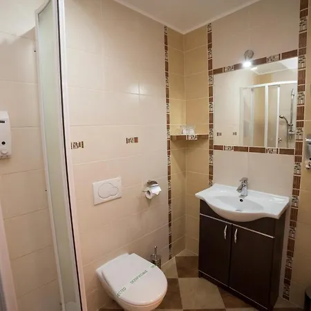 Alfa Hotel 3*