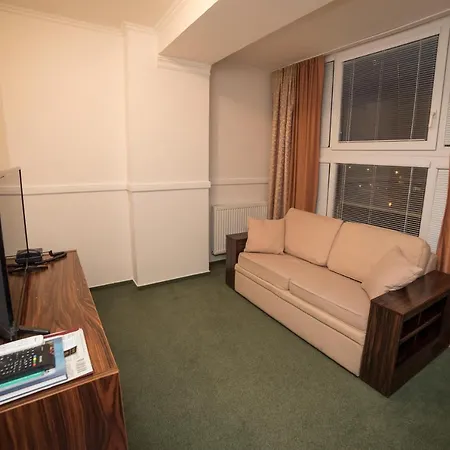 Отель Alfa Giraltovce