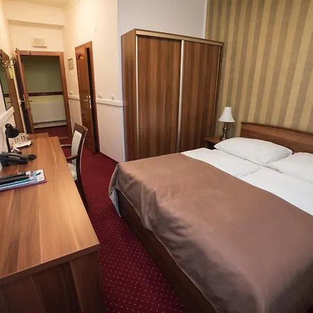 Отель Alfa Giraltovce